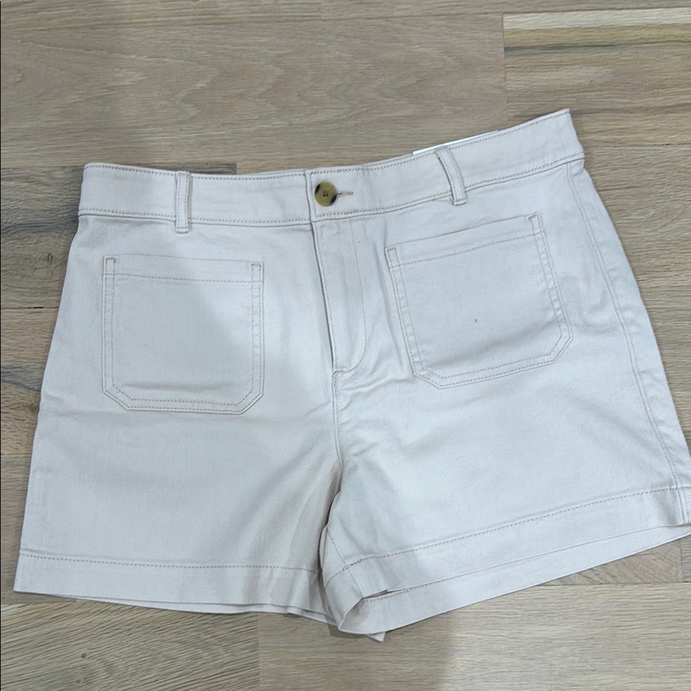 NWT - Palmer Short